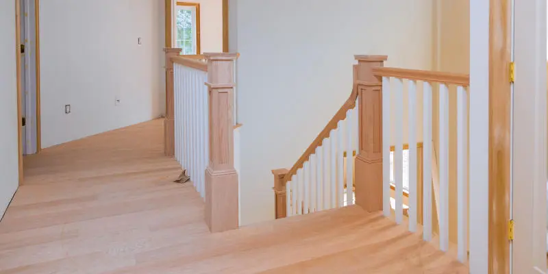 Trim carpentry and finish work service image